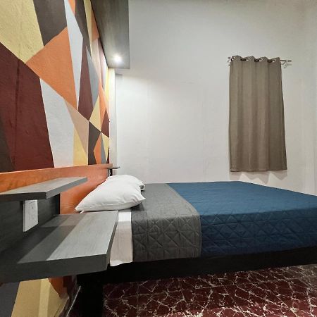 Casa Aura Bed & Breakfast Morelia Dış mekan fotoğraf